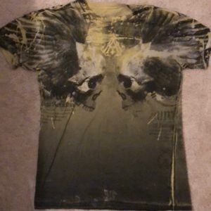 Yellow graphic t-shirt made from 100% cotton